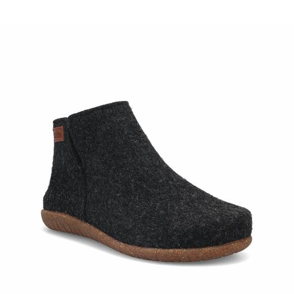 NEW TAOS women's good wool bootie in black